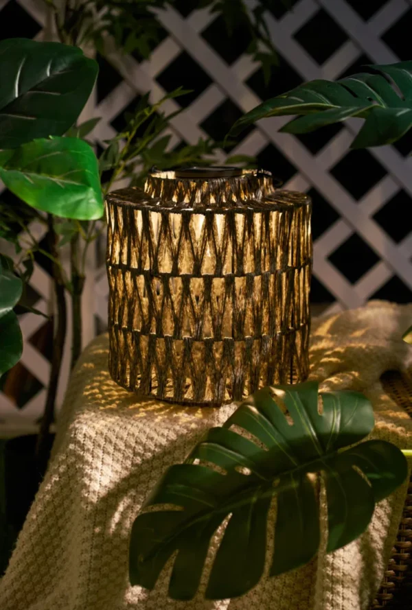 outdoor post light